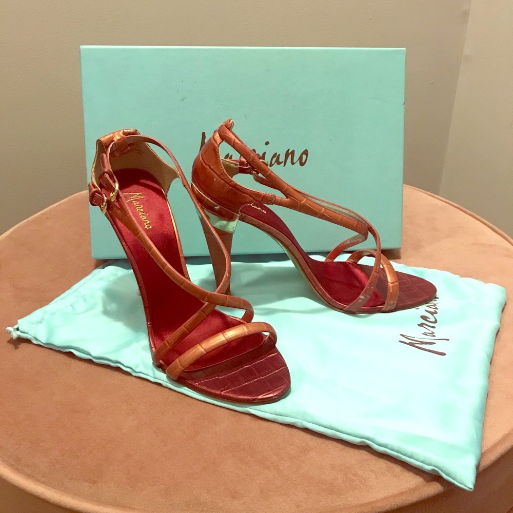 Women’s Heel- Marciano